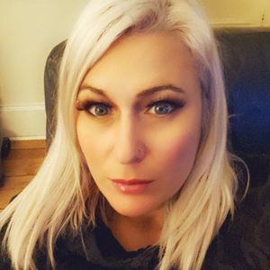 Meet your Posher, Tania